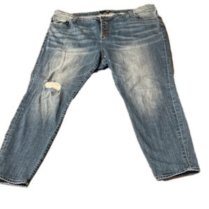 Kut from the Kloth Donna high rise ankle skinny distressed jeans